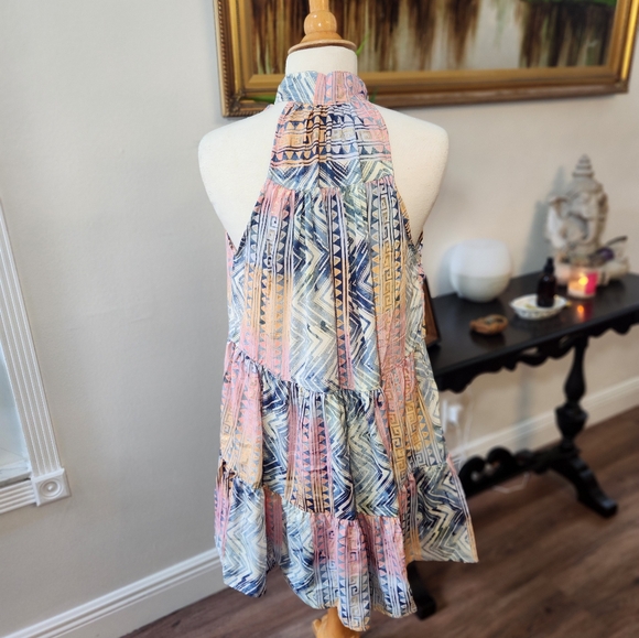 BWT womens short dress - Picture 5 of 7